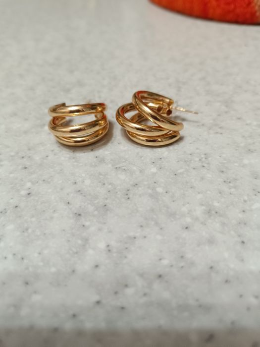 Продам красивые серьги