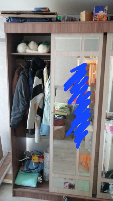 Продам мебель! Шкаф, кровать.