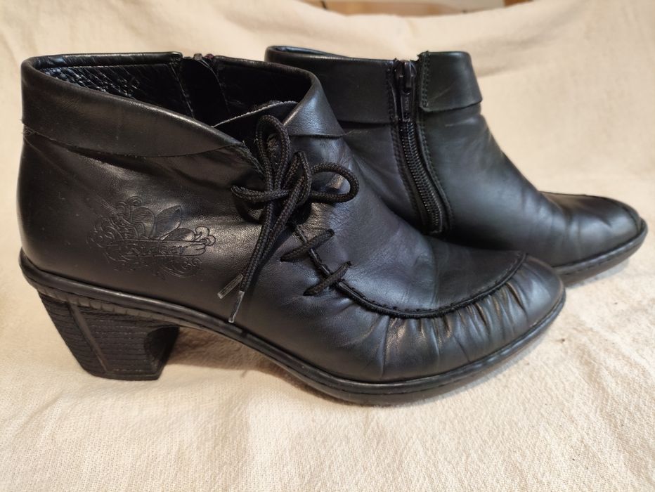 Продаю кожаную обувь