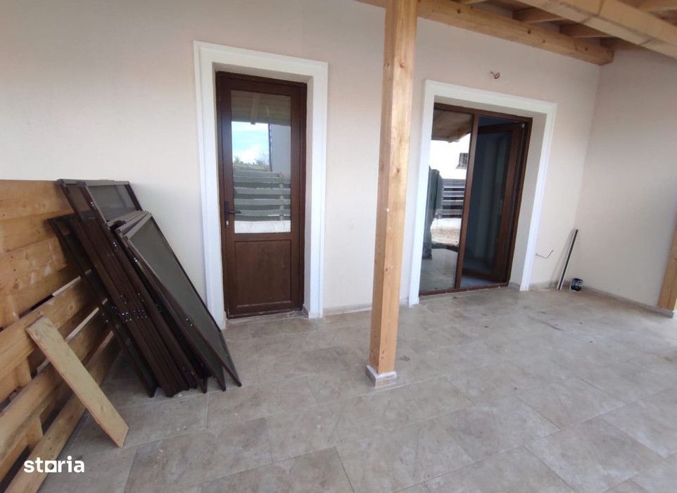 Casa 4 camere Miroslava , 94 metri Cod:154281