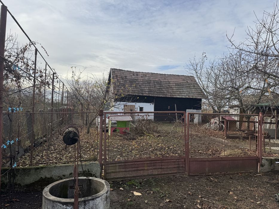 Casa de vanzare Loc Criseni