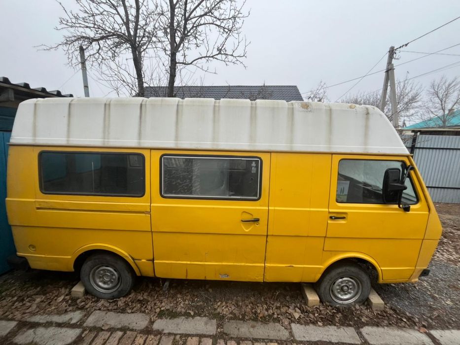 Бусик Volkswagen LT28