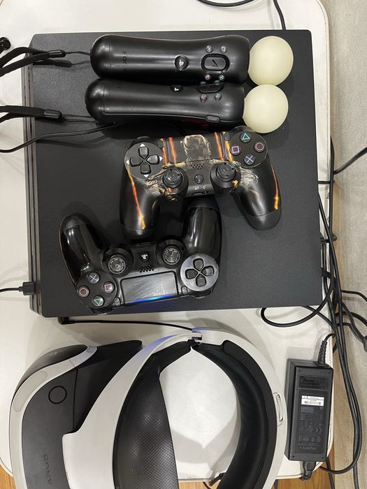 Sony PS4 Pro + VR