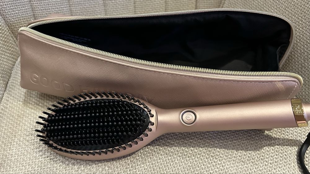 GHD Glide hot brush
