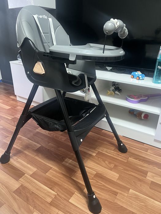 Продам стульчик для кормления