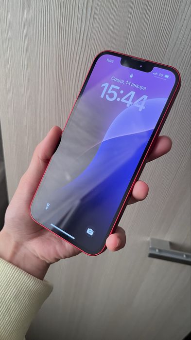 Продаю айфон 13, на 128гб