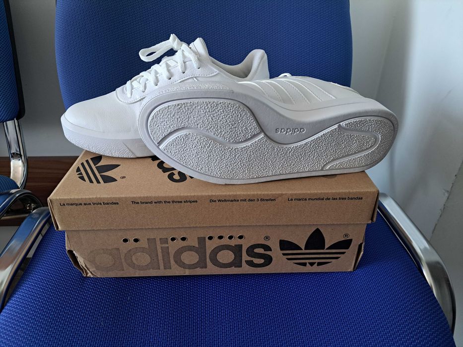 Оригинални маратонки Adidas