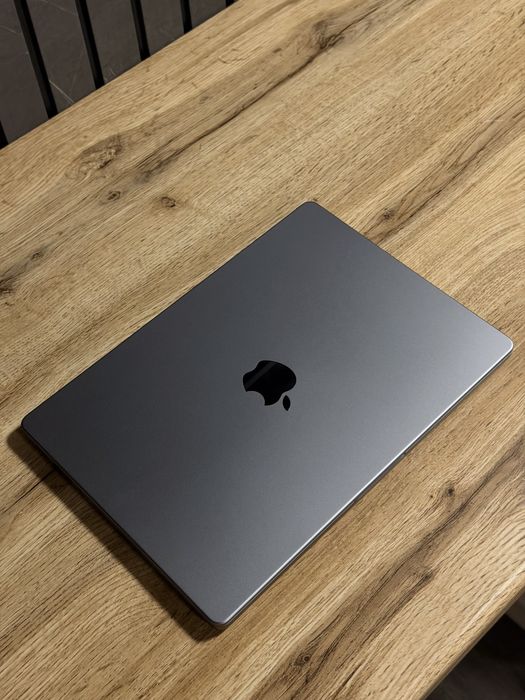Macbook 14 pro m1