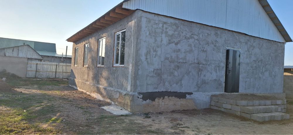 продается недостроенный дом