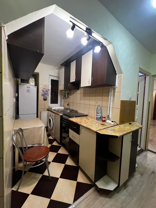Apartament de inchiriat 2 camere zona piata Rahovei