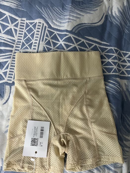 Продаю нижнее бельё