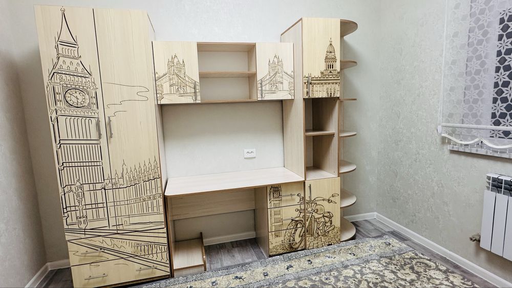 Детская мебель, кровать, парта, шкаф