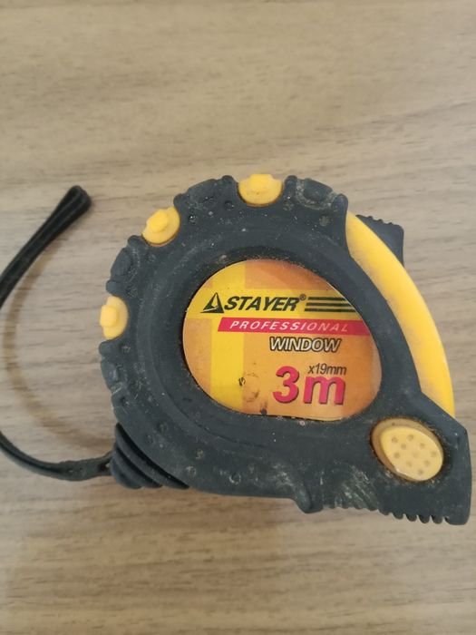 Метры строительный б/ у,2 штуки