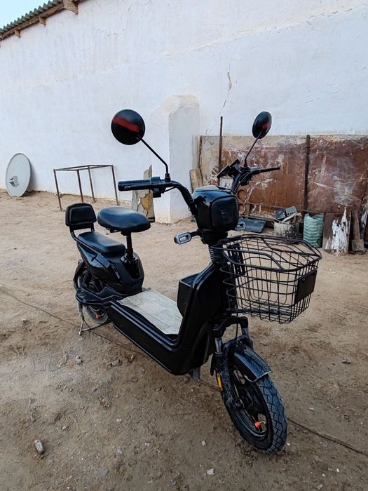 Velomax skuter sotiladi