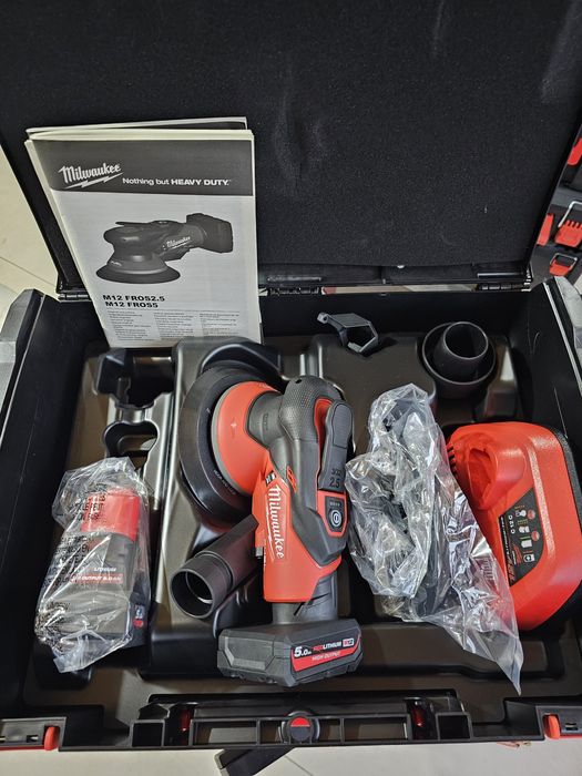 Șlefuitor orbital milwaukee m12 fros2,5-502x