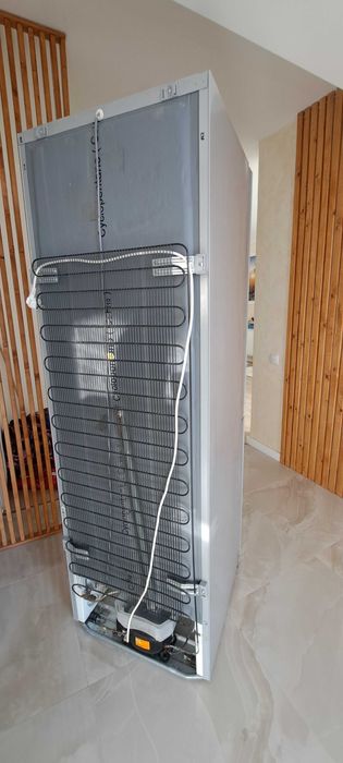 Frigider SNAIDE In stare foarte bună la cel mai bun preț.