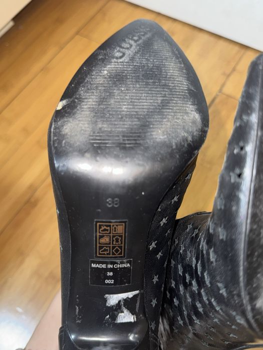 Каблуки Guess гесс