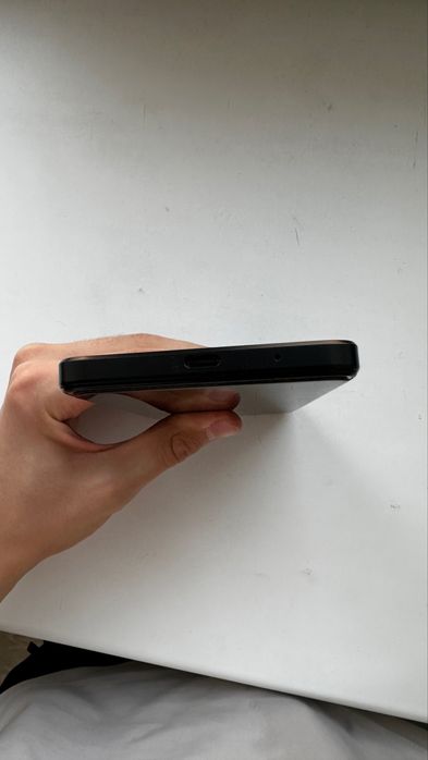 Продам телефон Редми А3