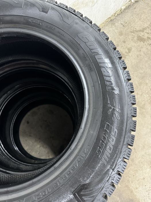 Продам зимнии шины 215/65/16