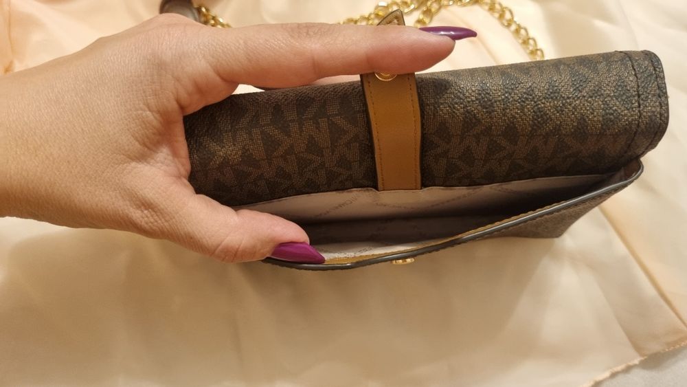 Малка Чанта Michael Kors