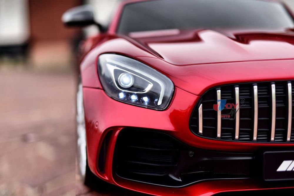 Акумулаторен джип двуместен Mercedes GT R 2X12V ,MP4, с меки гуми