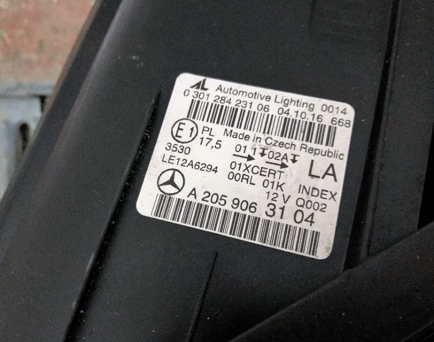 Mercedes Benz w205 c class faruri full led ISL far stanga dreapta