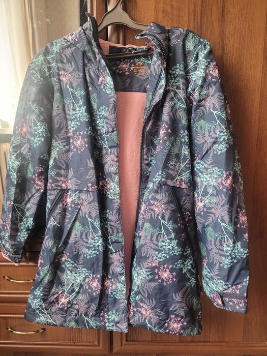 Весенний плащ на девочку