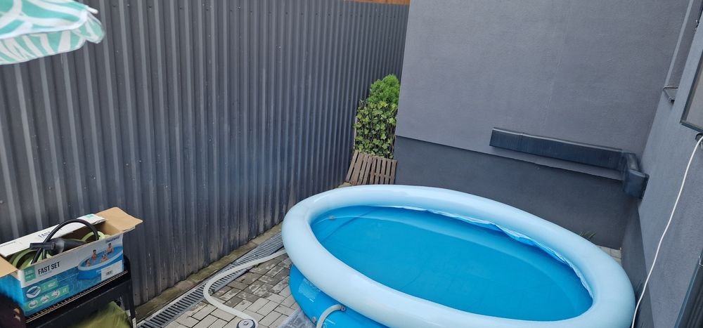 Piscină Bestway rotundă 3,50 m x 76 cm cu pompă și prelată