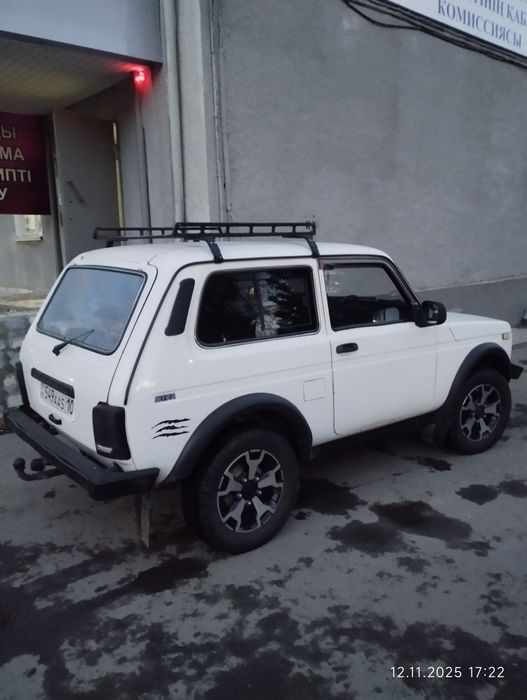 Продам Нива ваз 21214