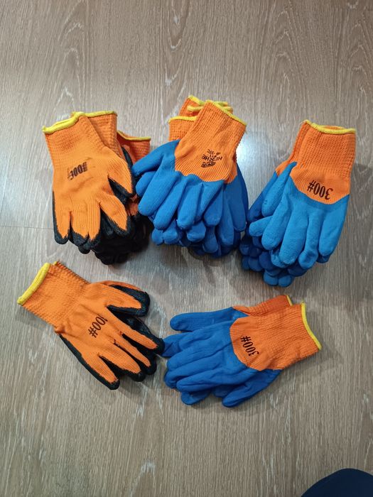 Перчатки сварочные- краги, перчатки рабочие.