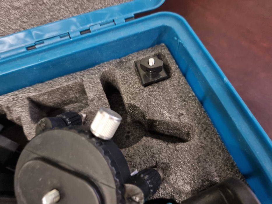 Лазерен нивелир, зелен цвят