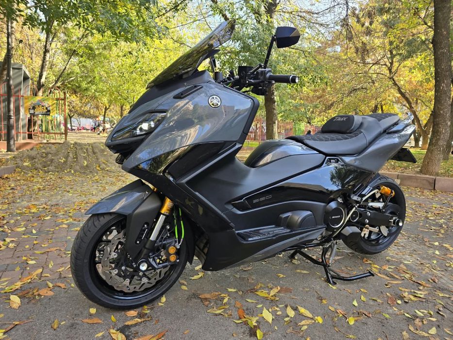 Yamaha tmax 560 tech-max