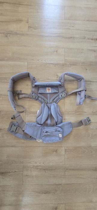 Marsupiu bebe Ergobaby Omni 360 coolair