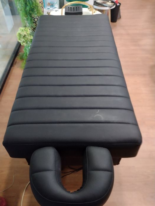 Хед Спа,Масажно легло