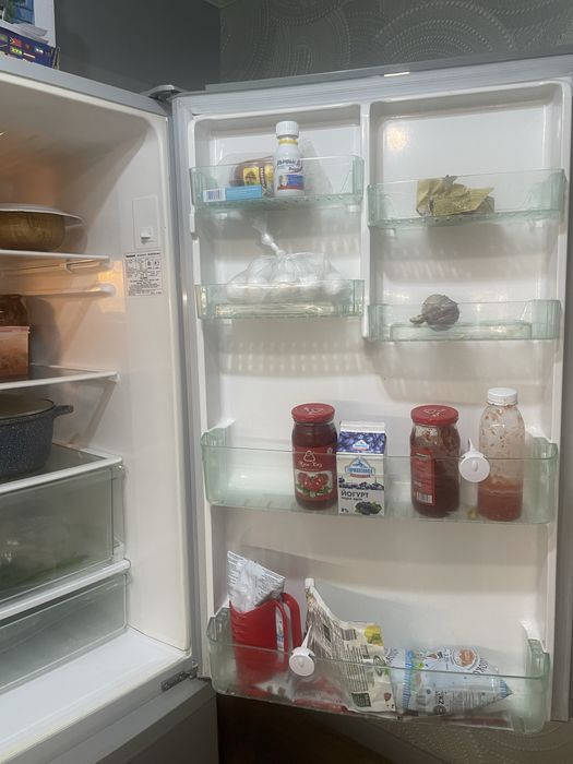 Продам холодильник