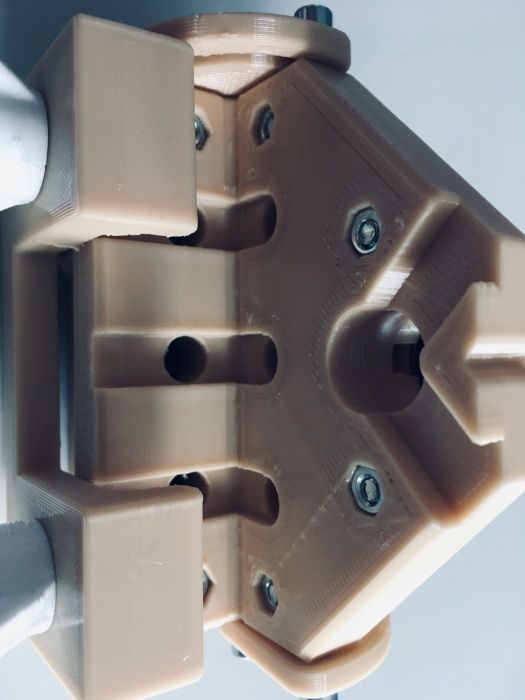 Sablon mobila din plastic dur bej pentru demontabili minifix 15 v.4.0