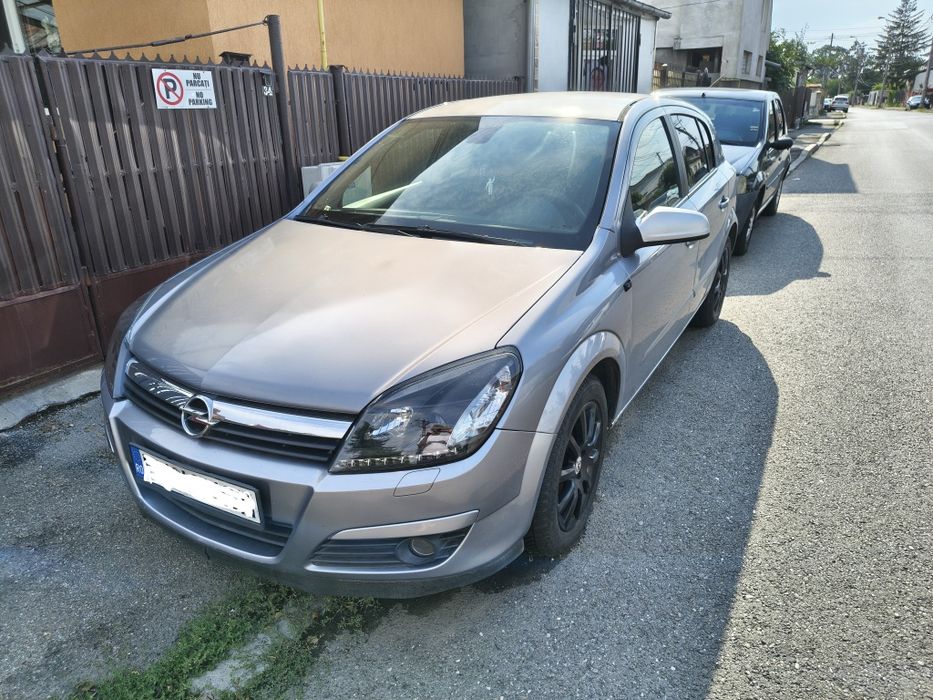 Opel ASTRA H,  motor 1.6 MPI, benzina, 105 cai putere