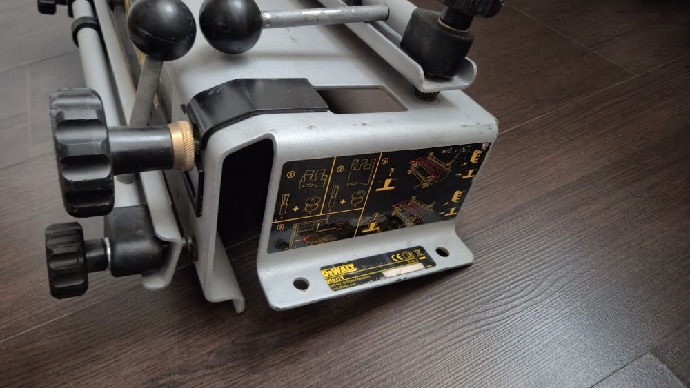 Sablon frezare coada de randunica Dewalt DE6212