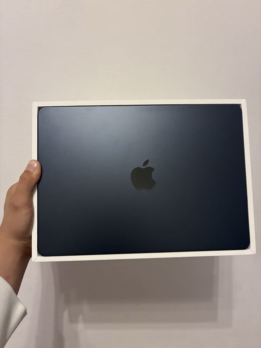 MacBook Air M4•16/256GB/100%