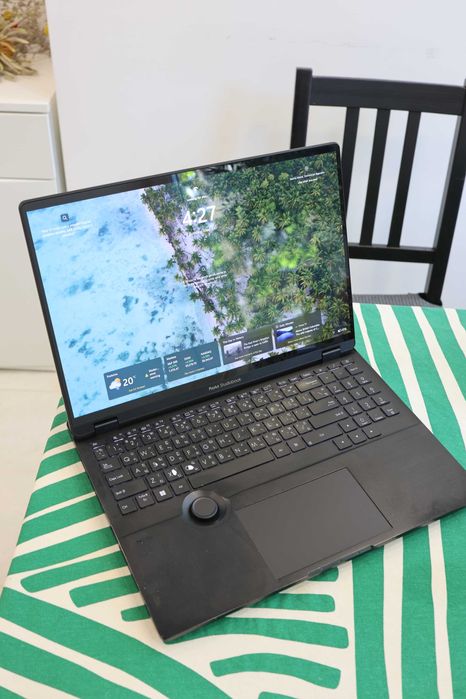 Asus Proart Studiobook (i9 13980HX, 32 GB, RTX 4070 8 GB)