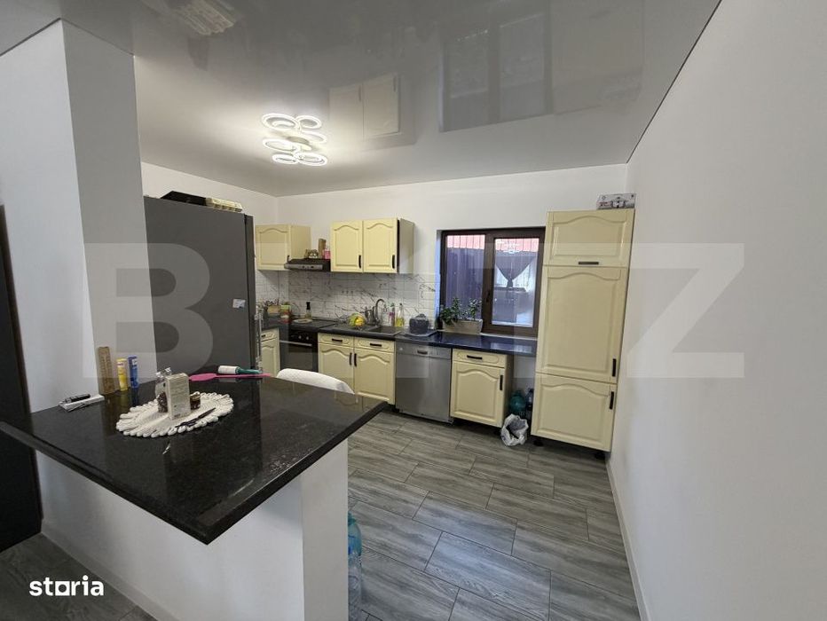 Casa cu 3 camere, 143 mp, teren 900 mp, zona Bilghez