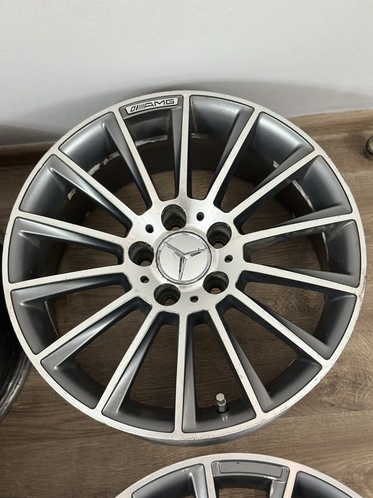 Продается диски на Мерседес R17