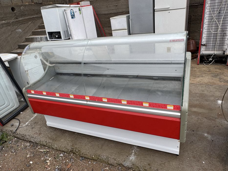 Витринный холодильник сатылады