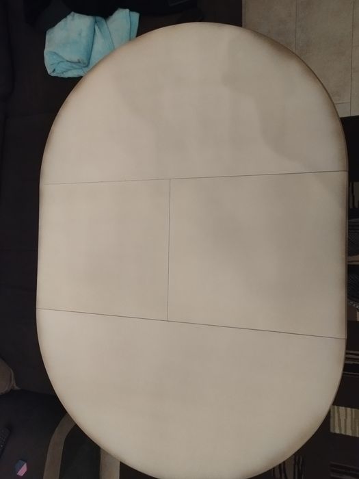 Красива холна маса