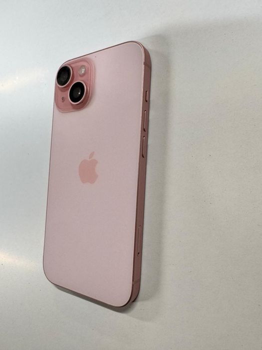 Айфон 15 128 гб царапина жок