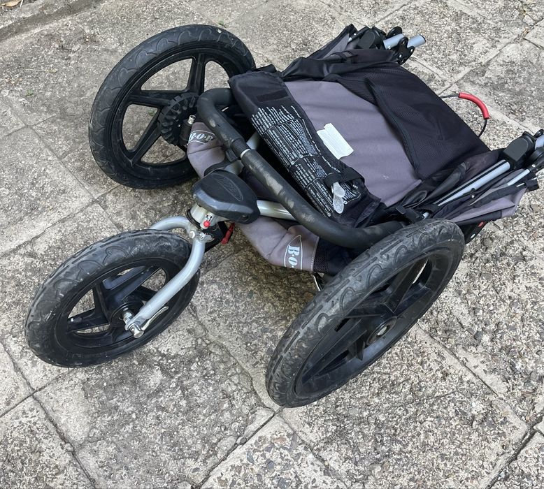 Спортна бебешка количка   Bob Revolution