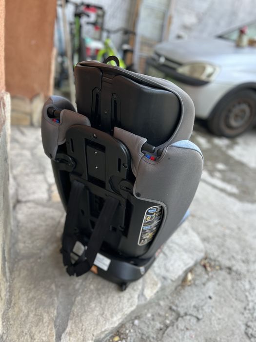 Столче за кола Chipolino Techno Isofix