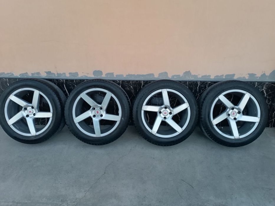 Vossen Diska Balon 5 Tali Holati Yaxshi 215 55 R17
