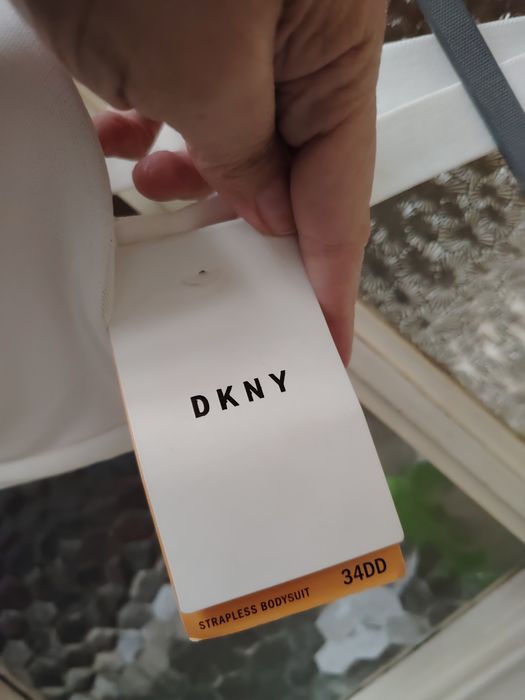 Ново Боди/бельо DKNY  34DD