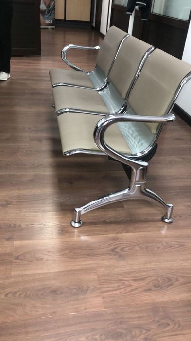 Скамья для зала ожидания